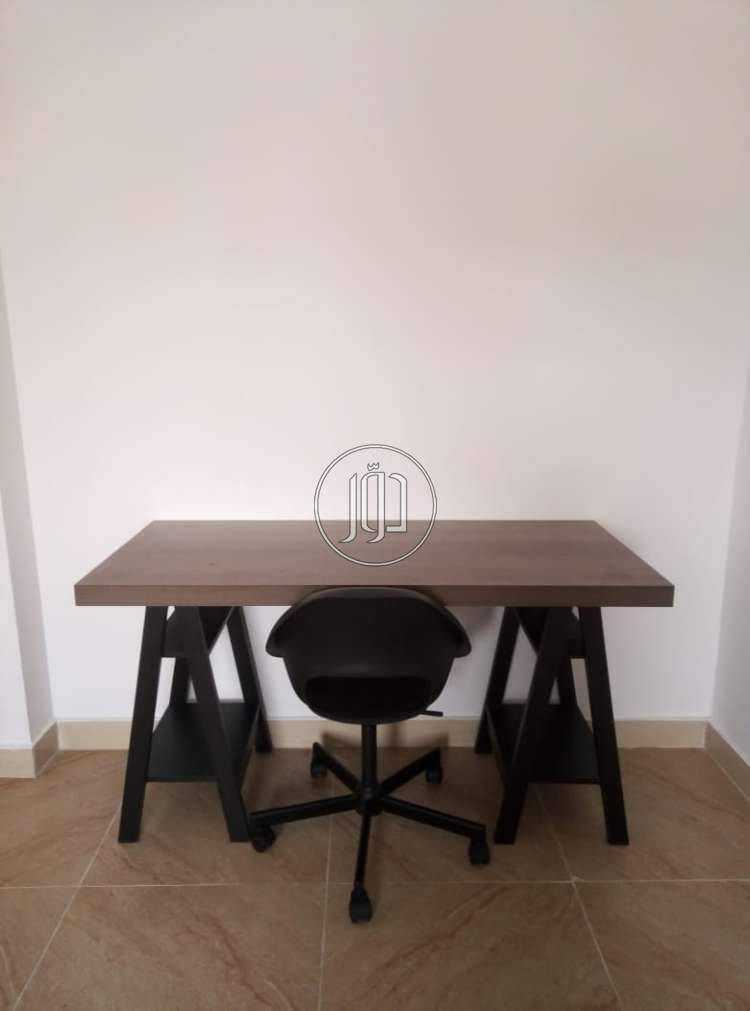 صور اثاث مكتبي للبيع في أبو ظبي - دوّر.كوم