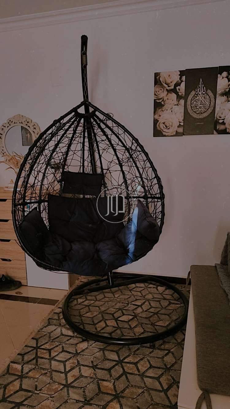 مرجيحه مودرن استعمال شهر الحاله زي الجديده بالظبط