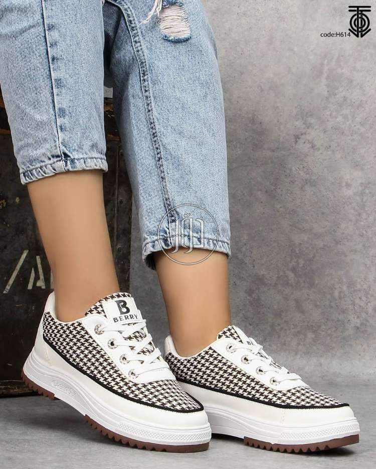 صور احذية وصنادل للبيع في القاهرة - دوّر.كوم