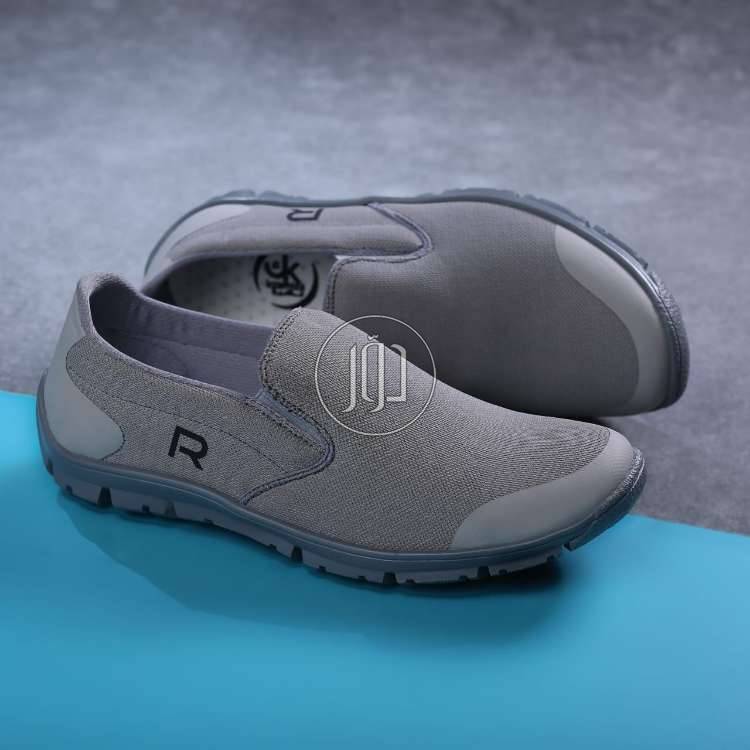 صور احذية وصنادل للبيع في مصر - دوّر.كوم