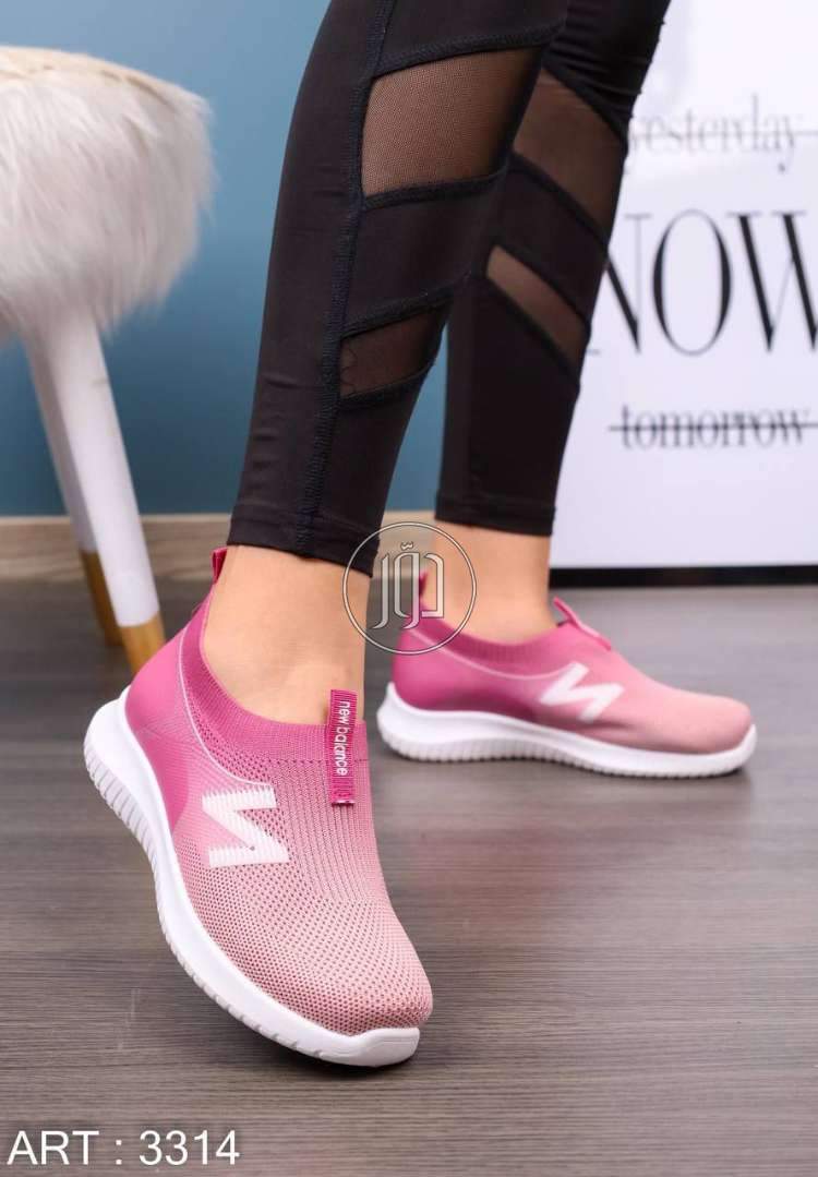 صور احذية وصنادل للبيع في القاهرة - دوّر.كوم