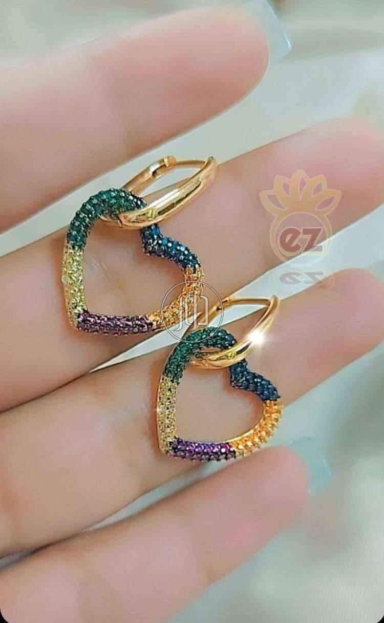 صور اكسسوارات حريمي للبيع في القاهرة - دوّر.كوم