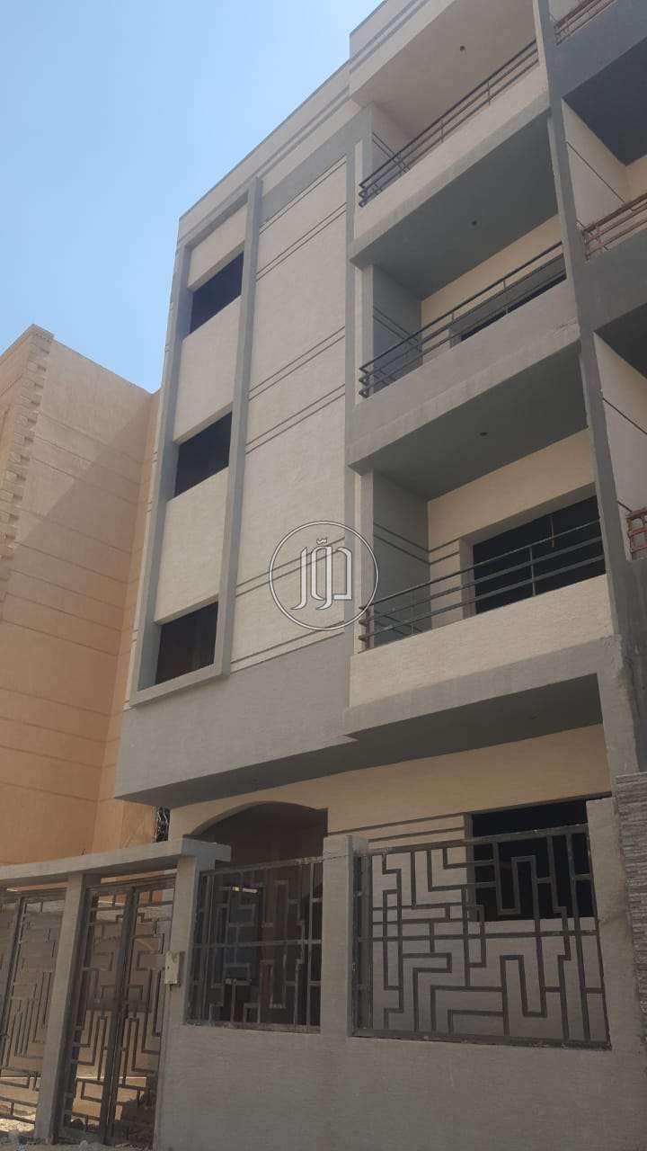 عمارة للبيع بحى النوادى مدينة الشروق