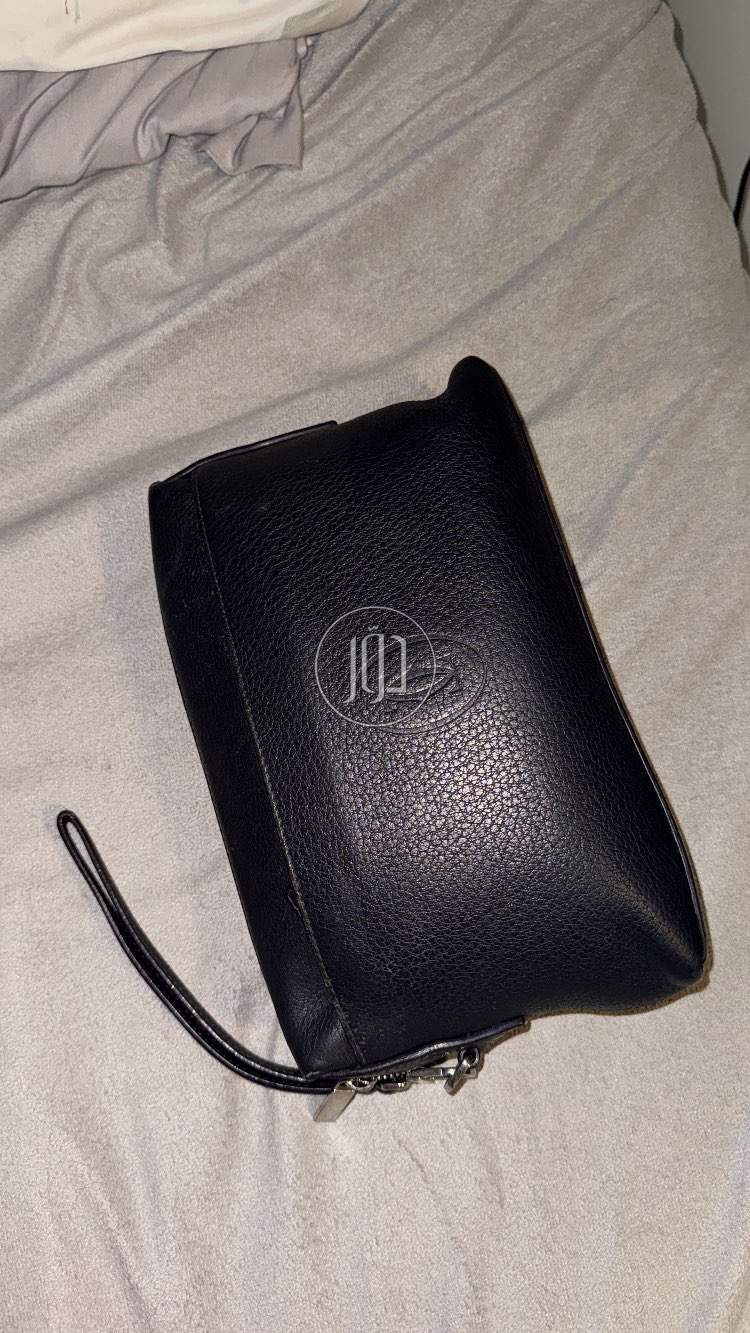 صور تصفية محلات في أبو ظبي - دوّر.كوم