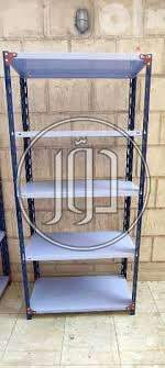 استاندات مستعملة للبيع