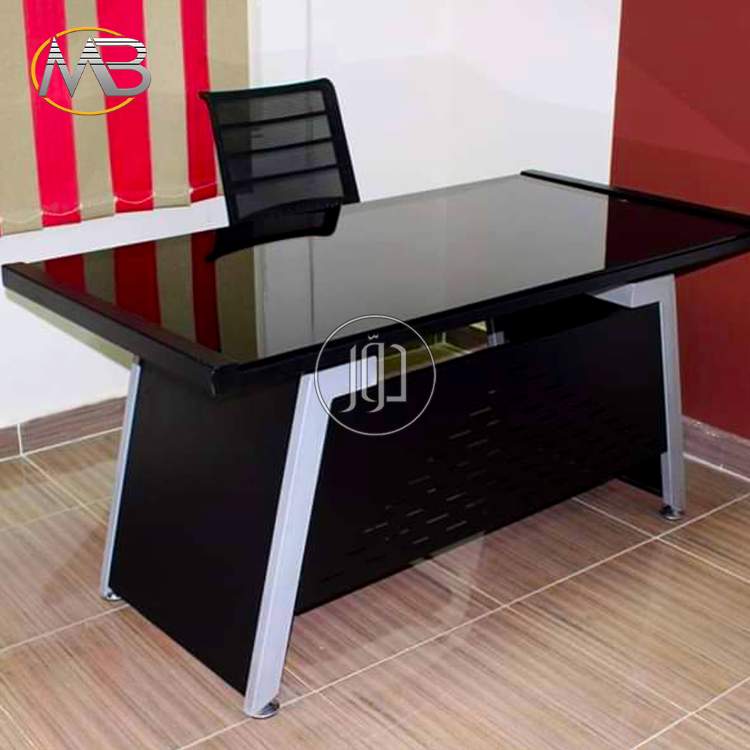 صور اثاث مكتبي للبيع في الإسكندرية - دوّر.كوم