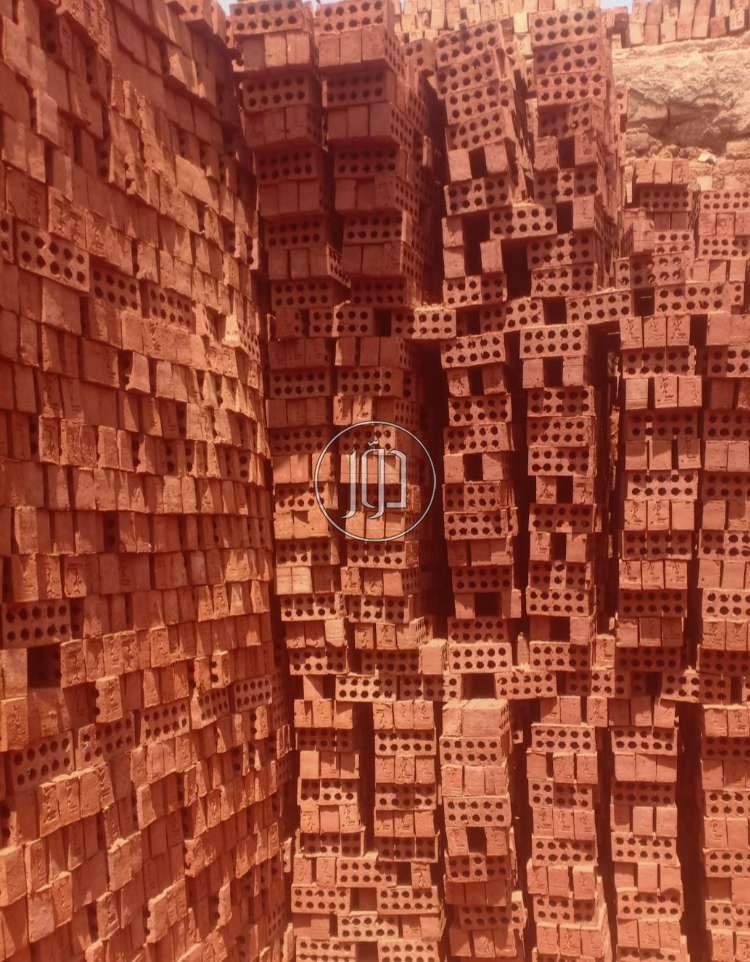 طوب احمر طفلي