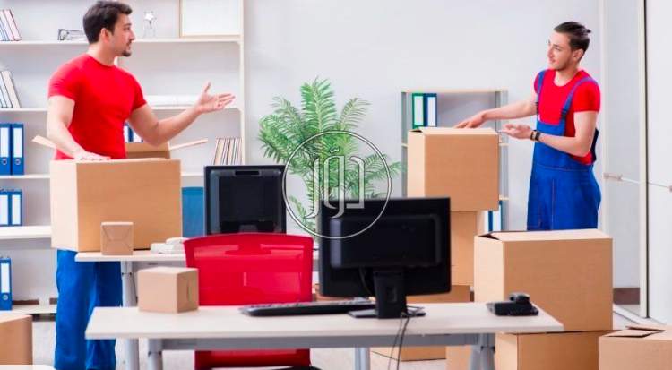 صور خدمات شحن وتوصيل في الامارات - دوّر.كوم