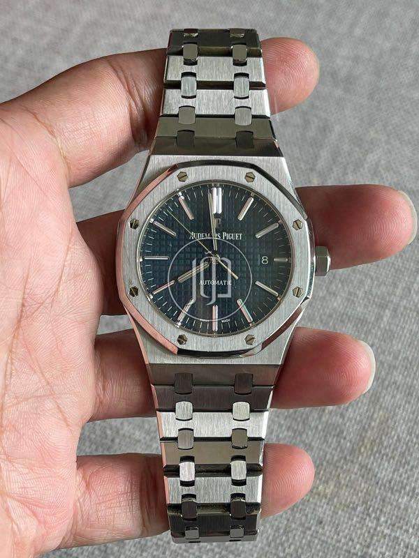 صور ساعات مستعملة للبيع في الإسكندرية - دوّر.كوم