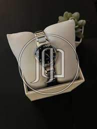 DKNY women's watch - ساعة ماركة للبيع