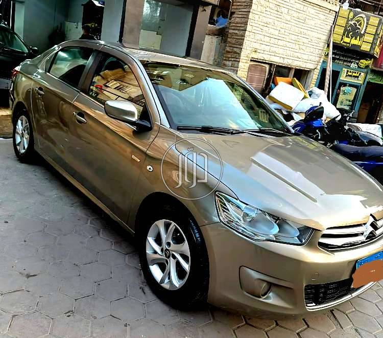 صور سيارات سيتروين للبيع في الجيزة - دوّر.كوم