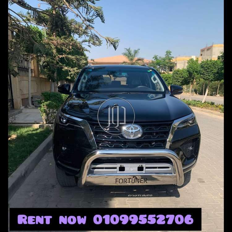 صور سيارات تويوتا للبيع في القاهرة - دوّر.كوم