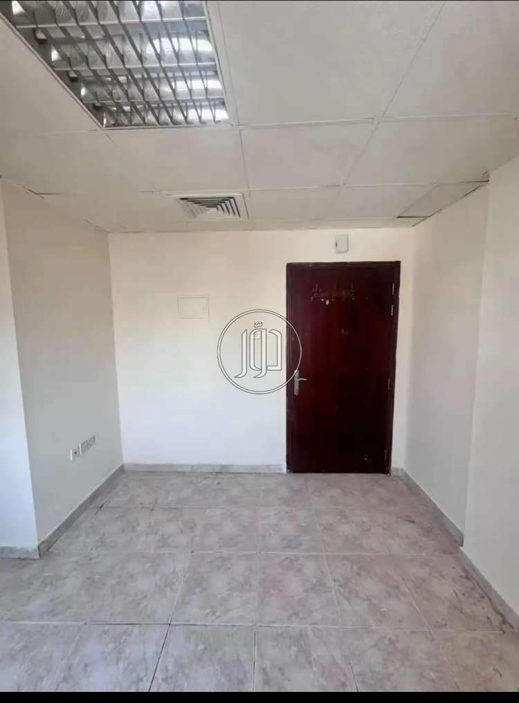 ستوديو في الامارات