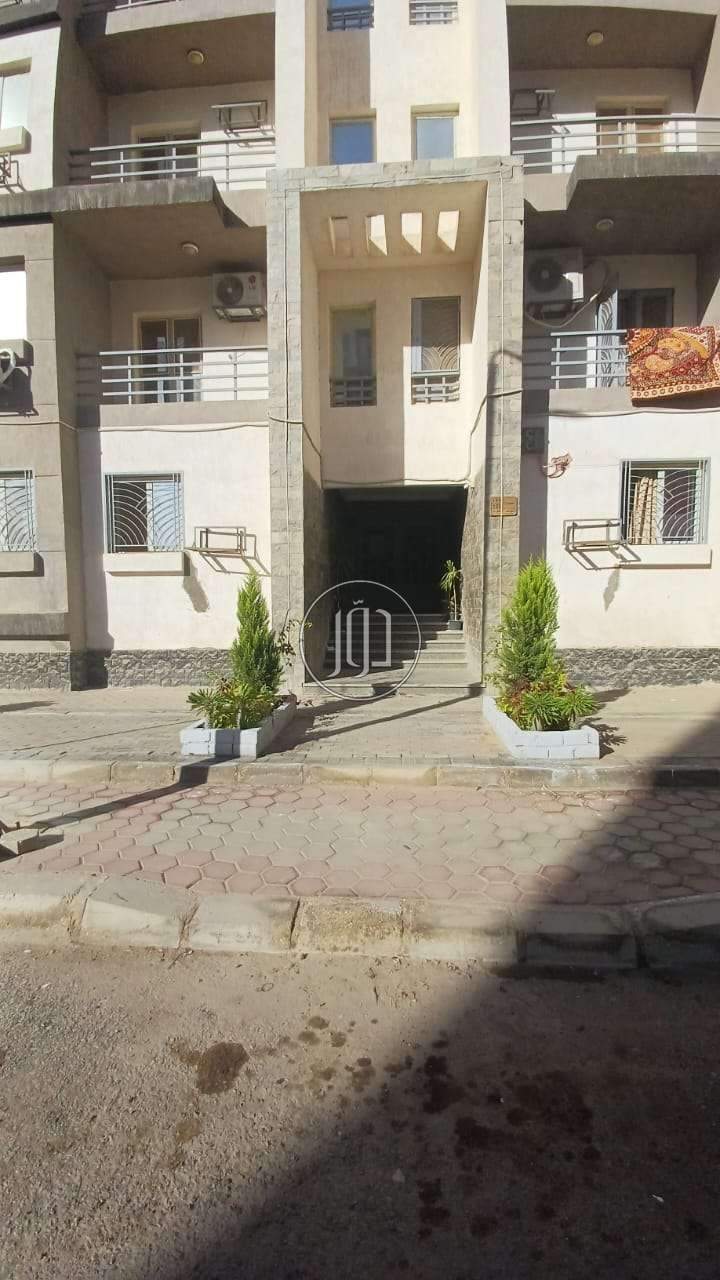 شقه للبيع بكمبوند سكن مصر العبور الجديدة