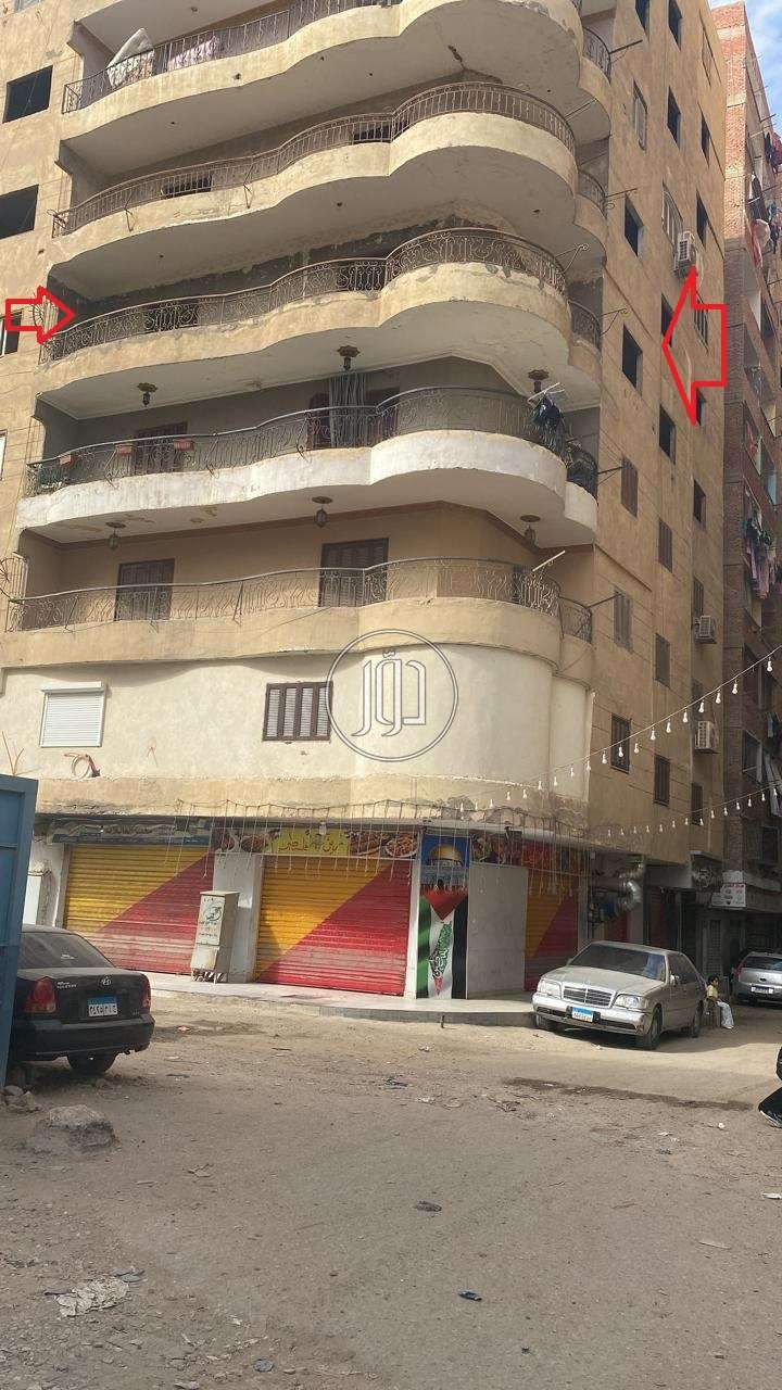 شقة ممتازة بمدينة التجاريين القاهرة 200 متر 3 دقايق من محطة الهايكستب