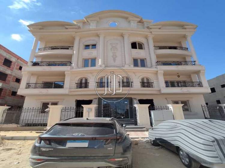 صور عقارات تجارية ومكاتب للبيع في الجيزة - دوّر.كوم