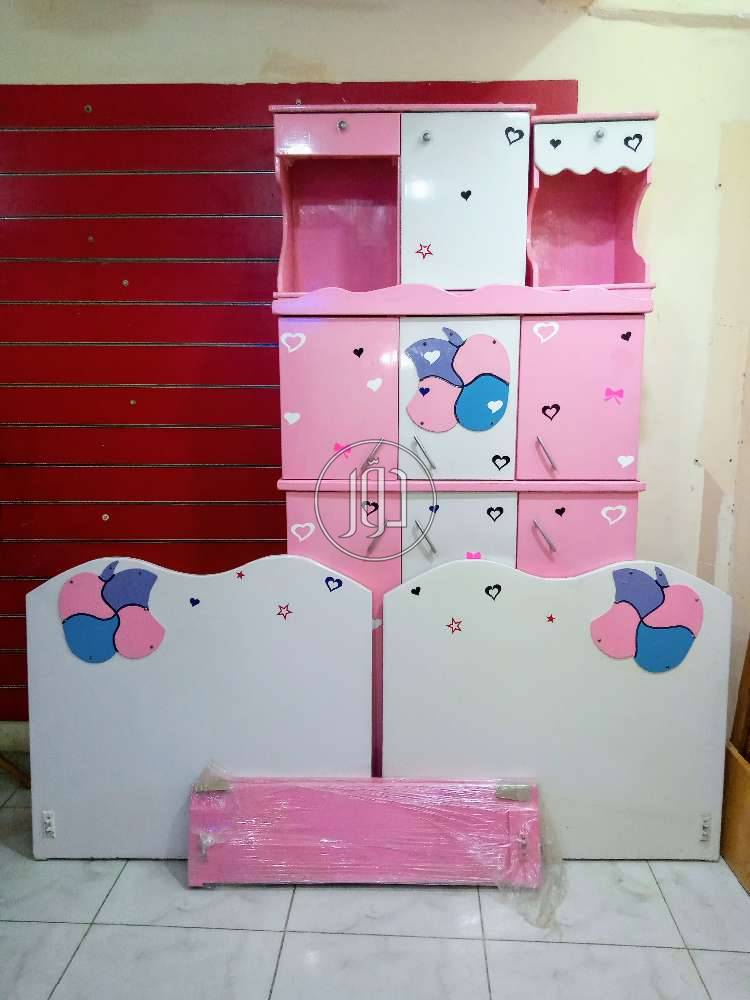 غرفة اطفال جديدة كامله بالملل