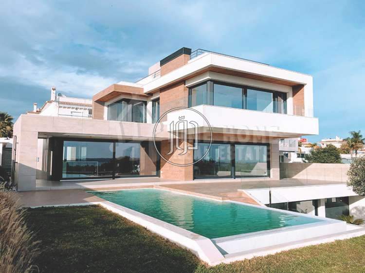 صور فيلا للبيع في أبو ظبي - دوّر.كوم