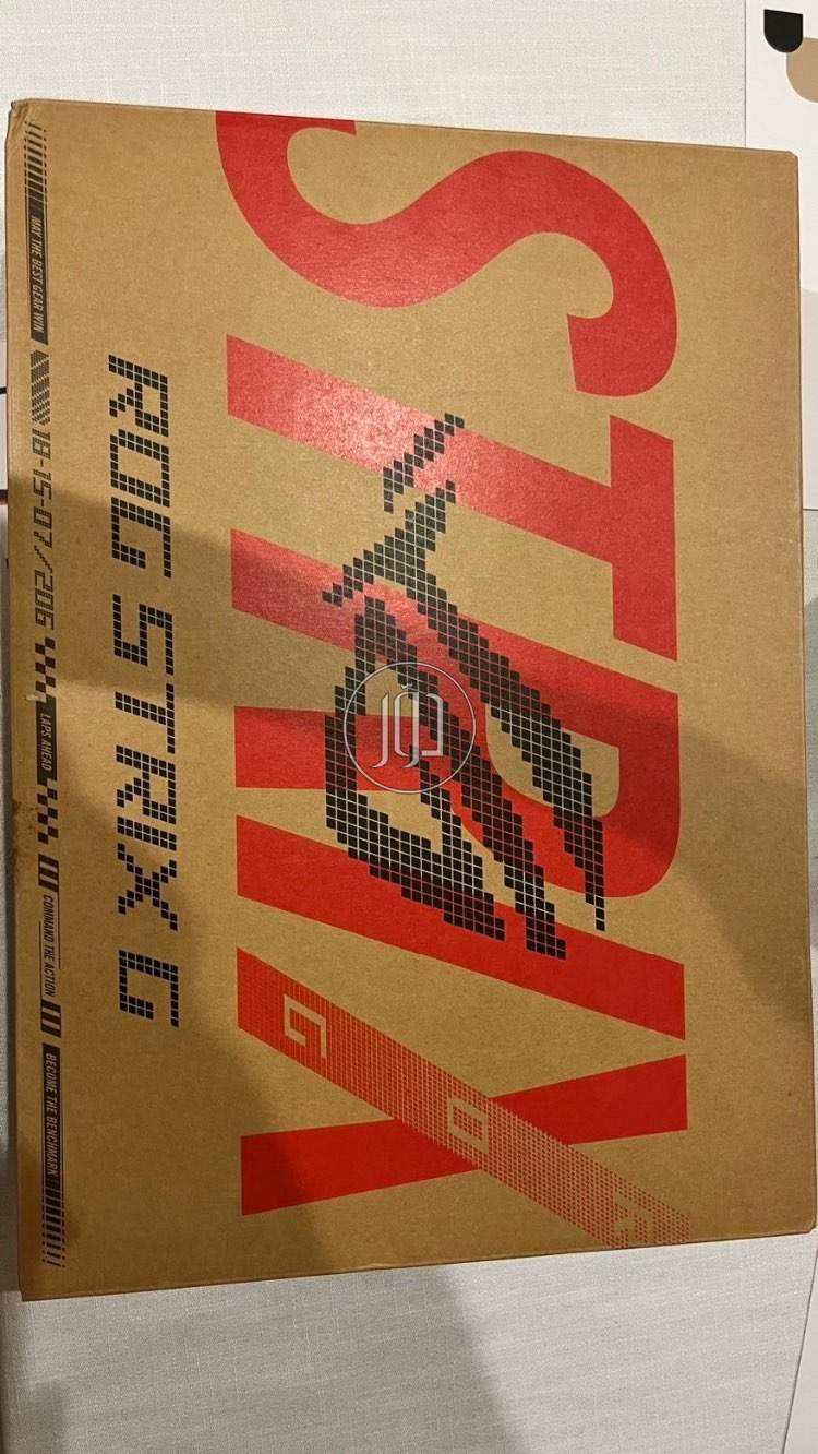Asus rog strix g16 laptop