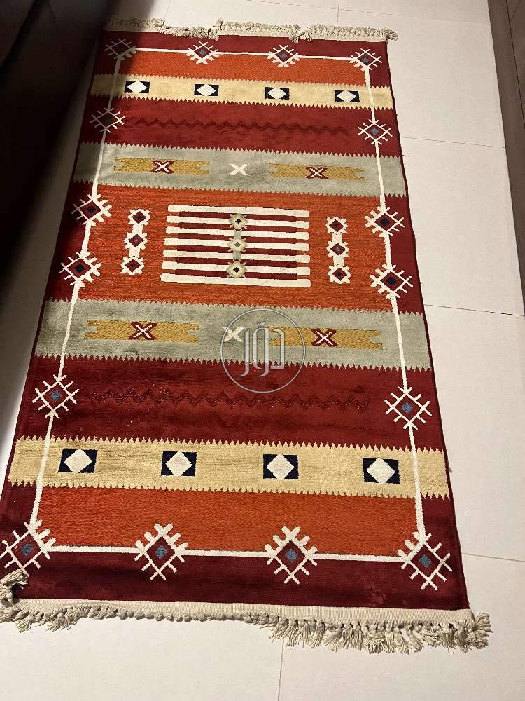 صور مفروشات وسجاد للبيع في دبي - دوّر.كوم